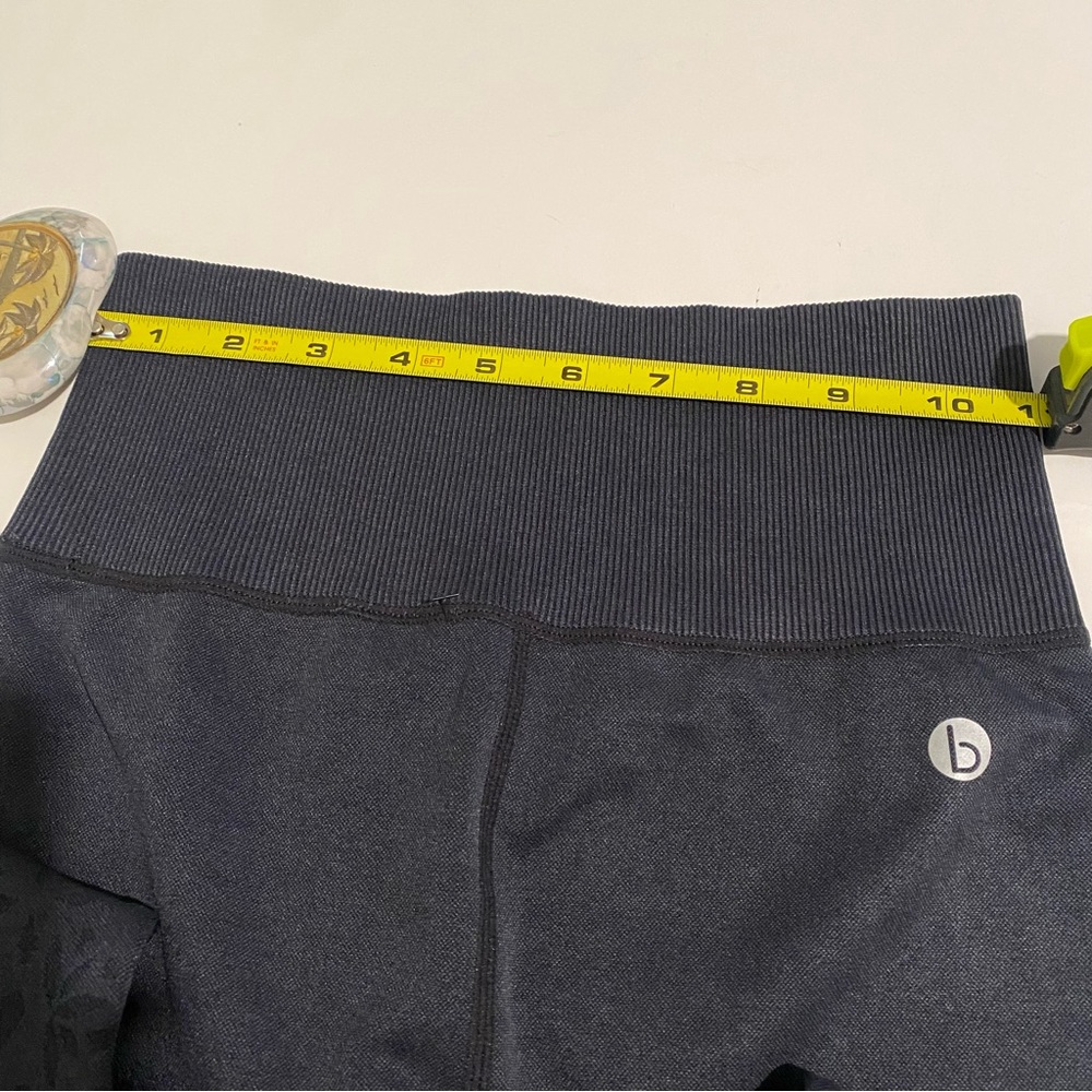 Cotton On Body Gray Leggings  Athletic Pants XSize Small - Picture 7 of 16
